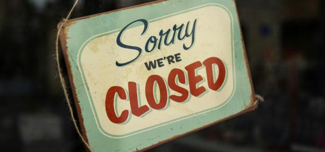 sorry we're closed signage by Tim Mossholder courtesy of Unsplash.